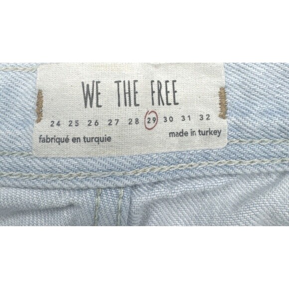 We the Free Light Wash Straight Leg Cropped Distressed Raw Hem Jeans Sz 29 - Picture 7 of 14